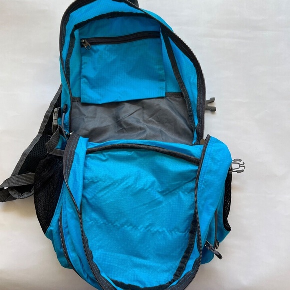 Bekahizar Field Operation 35L Lightweight Backpack Foldable Daypack Travel Blue - Picture 6 of 8